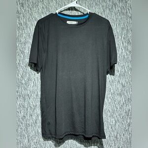 Magellan Outdoors Black Short Sleeve Tee